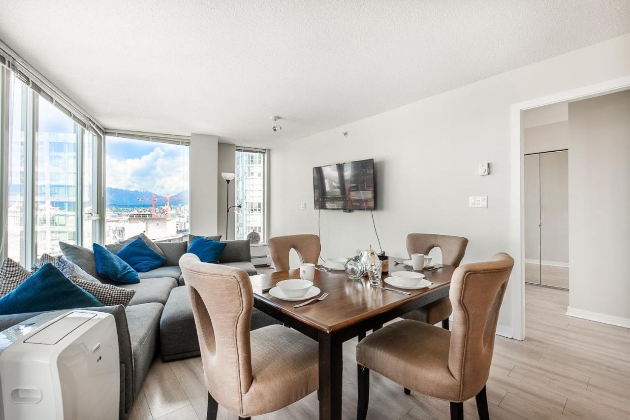 Stunning 2 Bedroom Condo With Downtown Views!!! Vancouver Exterior foto