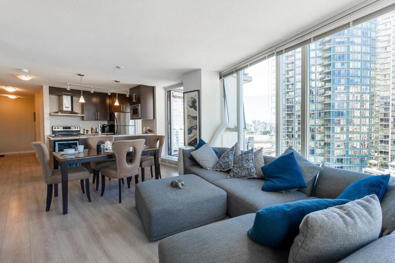 Stunning 2 Bedroom Condo With Downtown Views!!! Vancouver Exterior foto